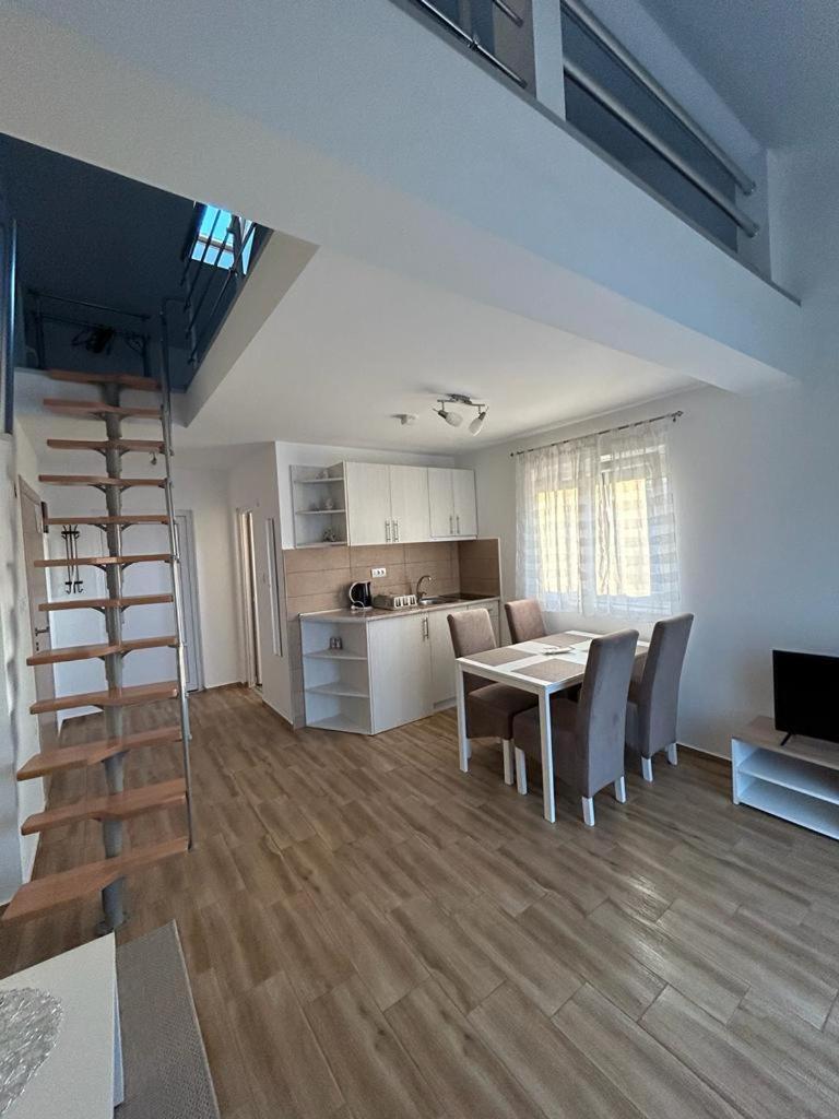 Villa Ronic 소코 반자 외부 사진