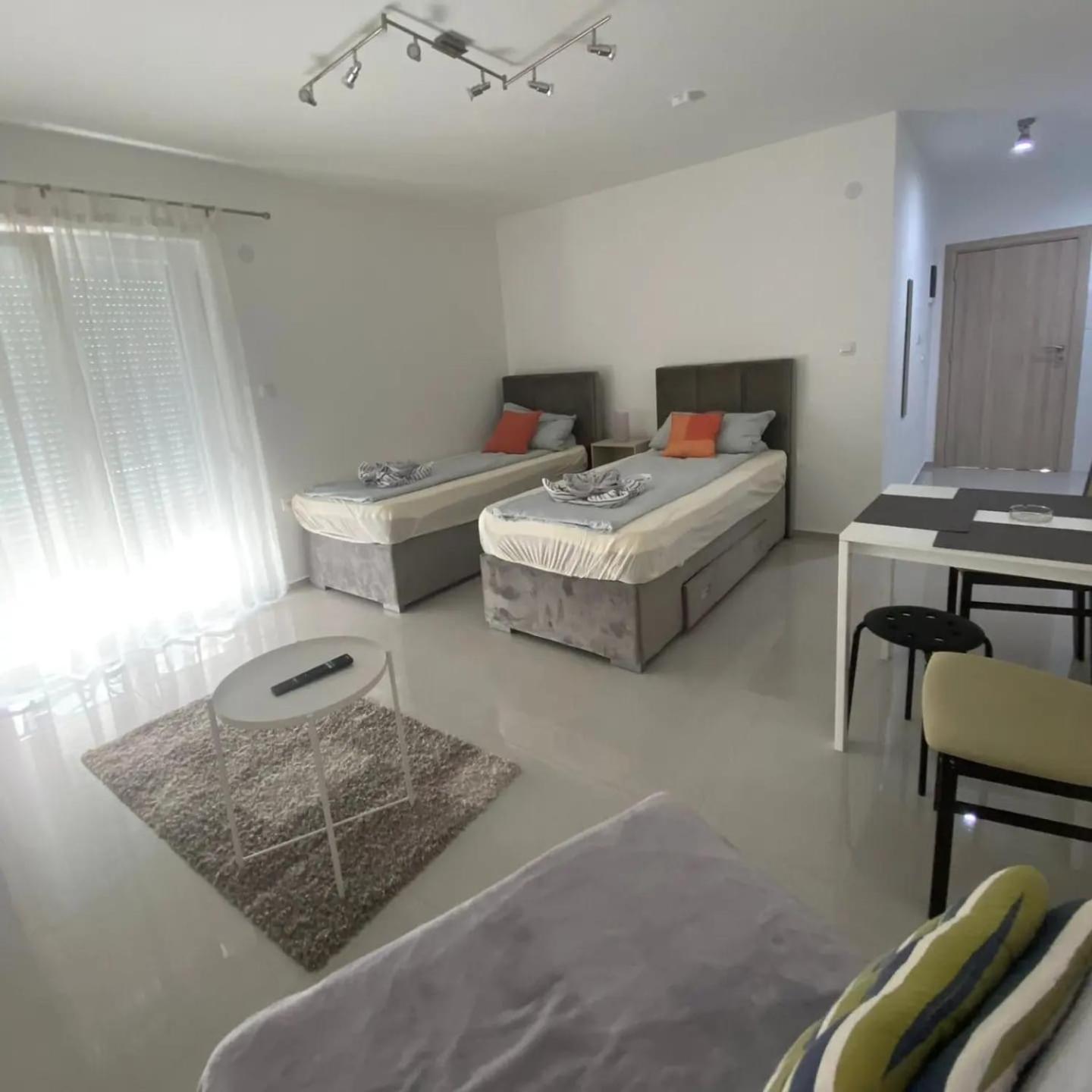 Villa Ronic 소코 반자 외부 사진